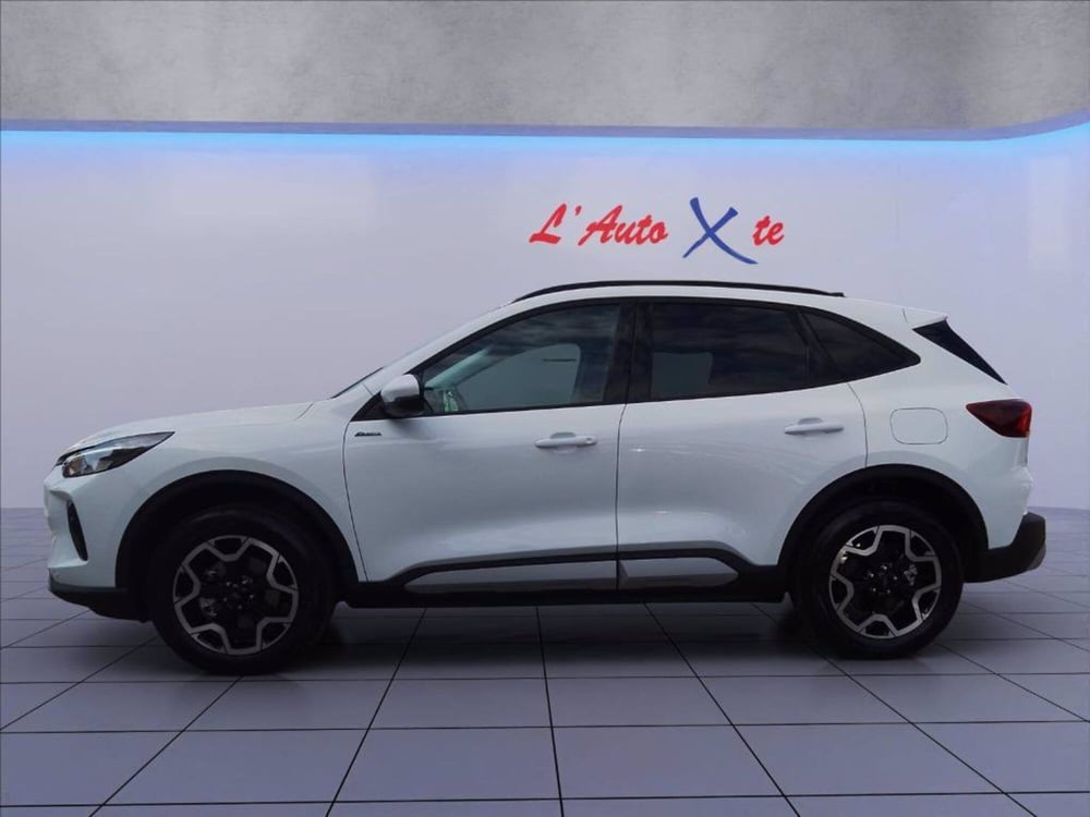 Ford Kuga nuova a Milano (2)