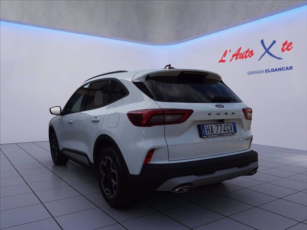Ford Kuga nuova a Milano (3)