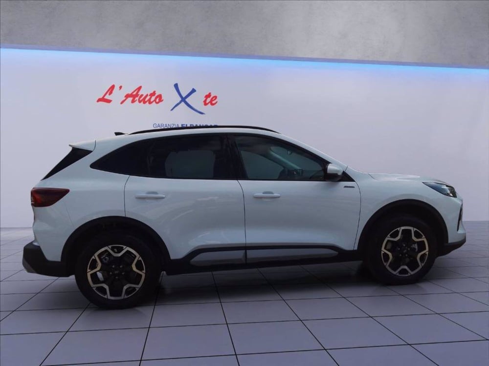 Ford Kuga nuova a Milano (6)