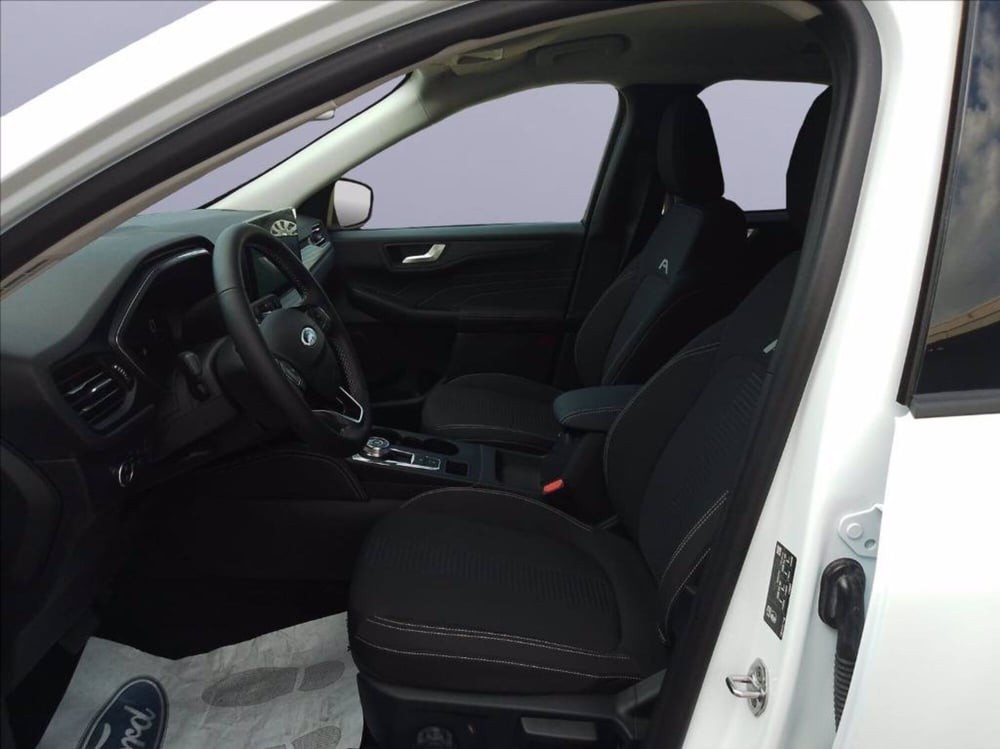 Ford Kuga nuova a Milano (7)
