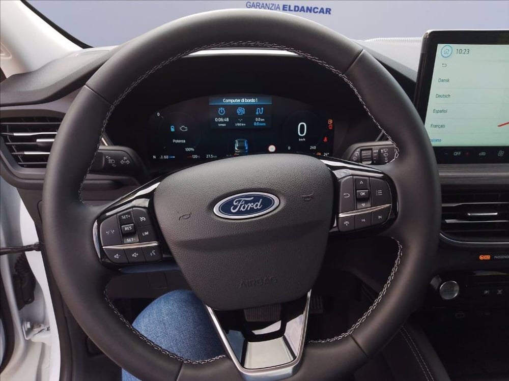 Ford Kuga nuova a Milano (9)