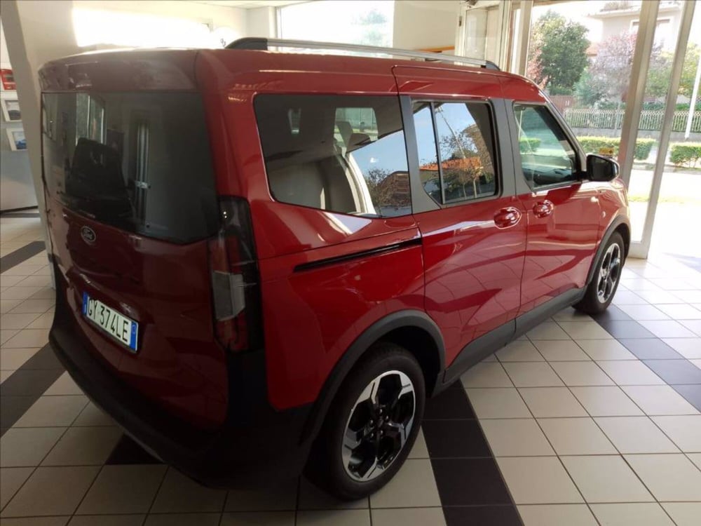 Ford Tourneo Courier usata a Milano (6)