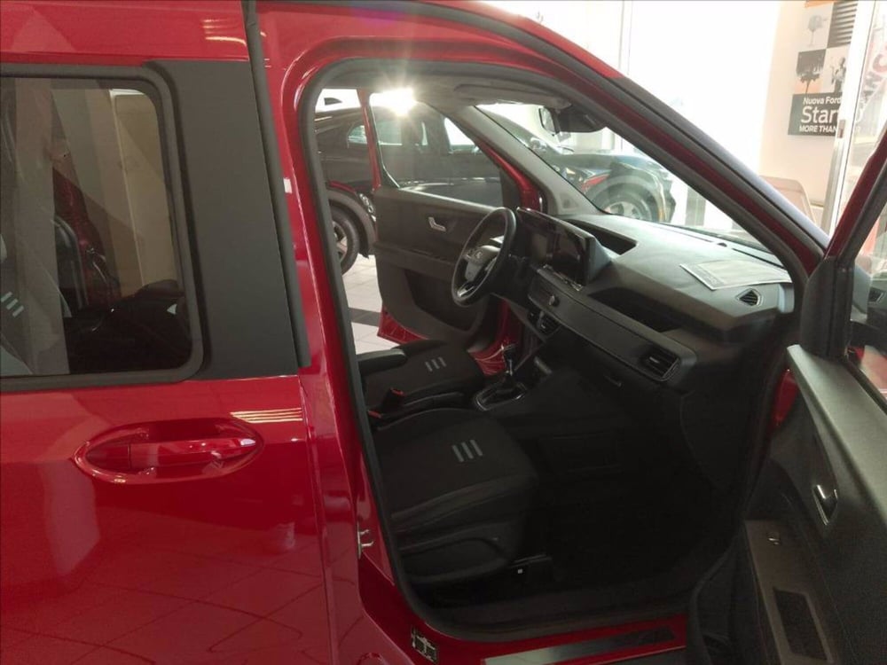 Ford Tourneo Courier usata a Milano (8)