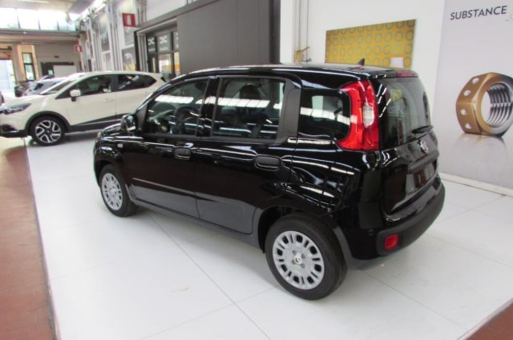 Fiat Panda nuova a Milano (3)