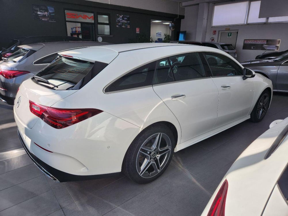 Mercedes-Benz CLA Shooting Brake usata a Milano (6)