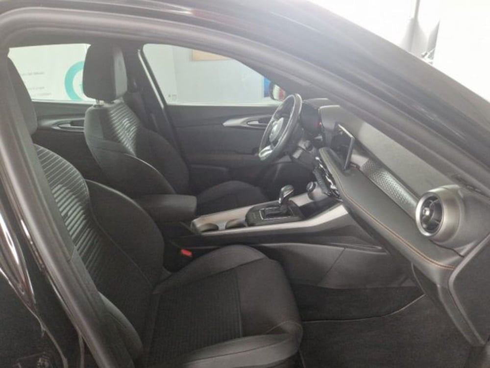 Alfa Romeo Tonale usata a Terni (9)