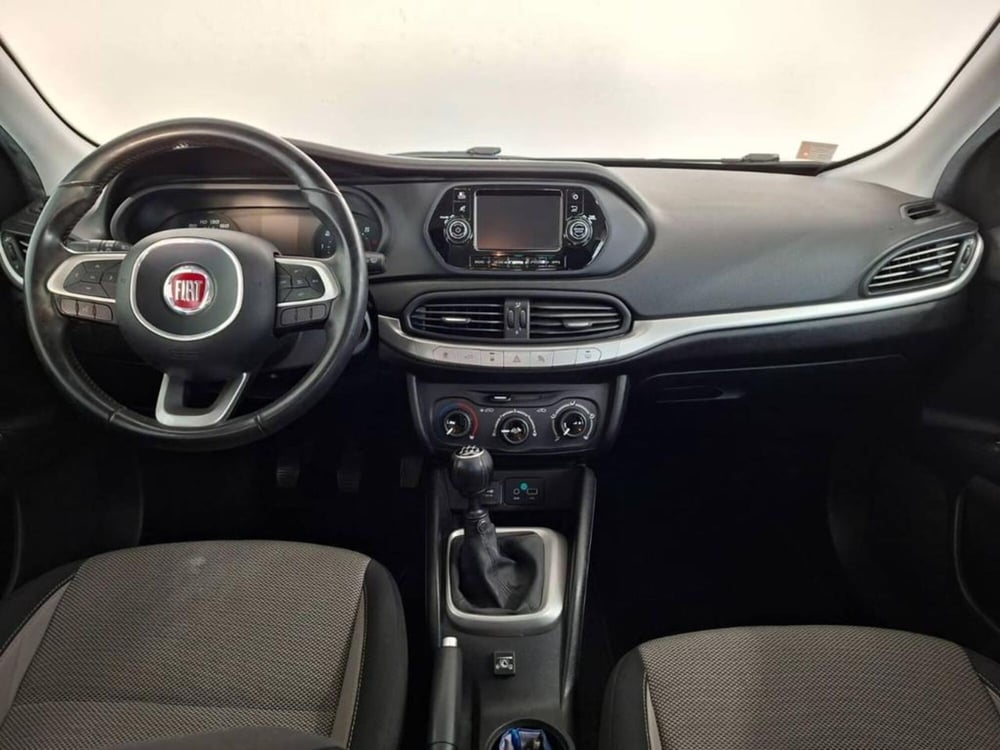 Fiat Tipo usata a Torino (9)