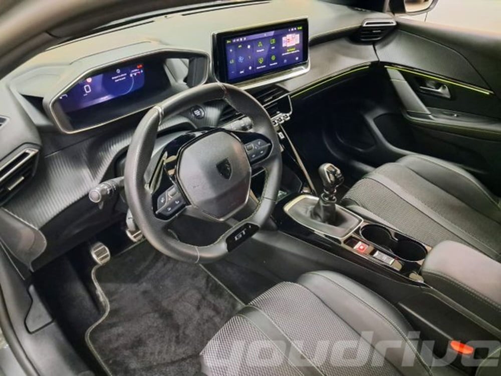 Peugeot 208 usata a Napoli (9)