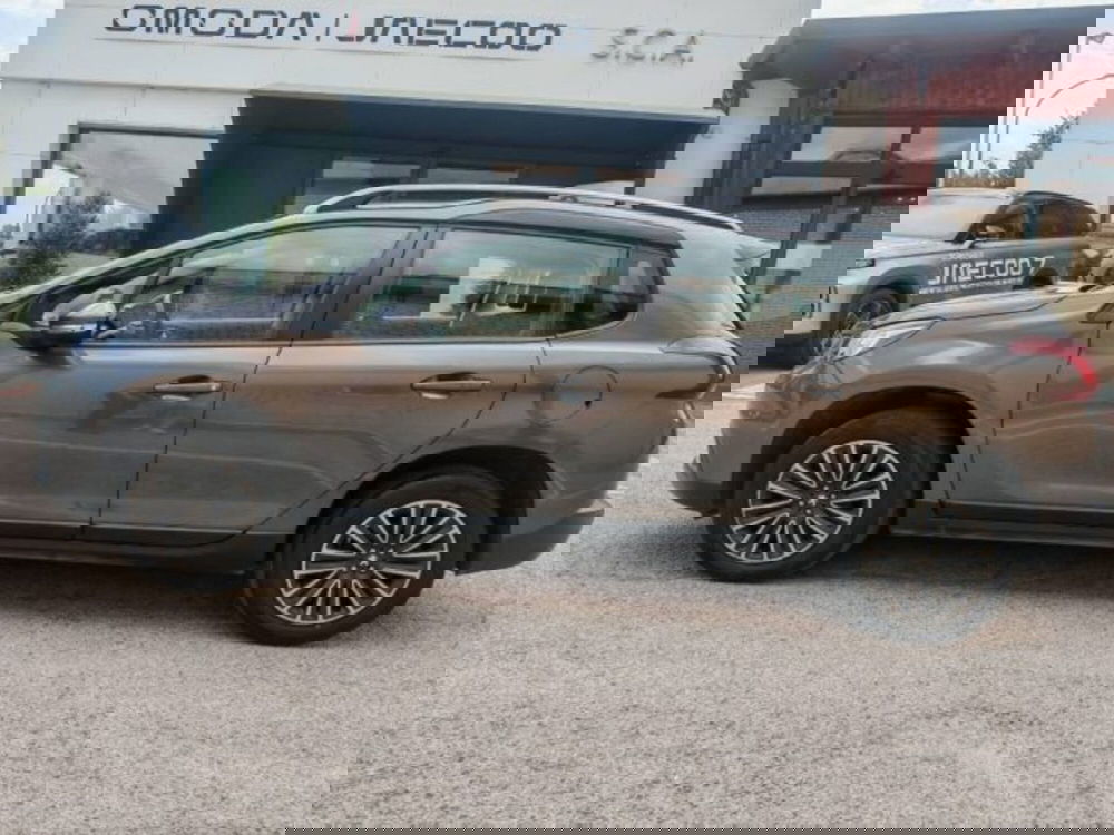 Peugeot 2008 nuova a Potenza (2)