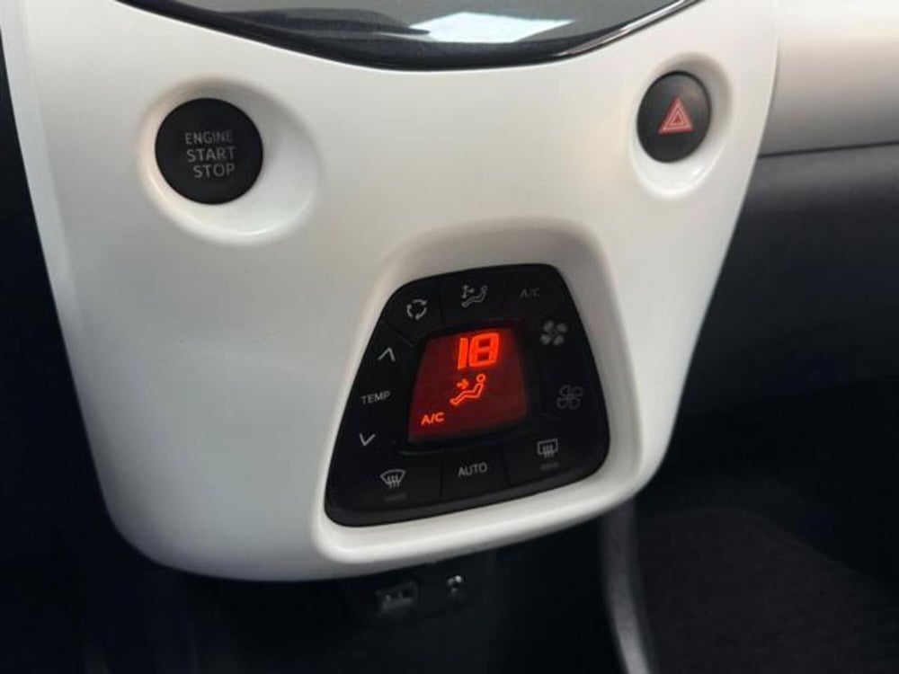 Peugeot 108 usata a Como (17)