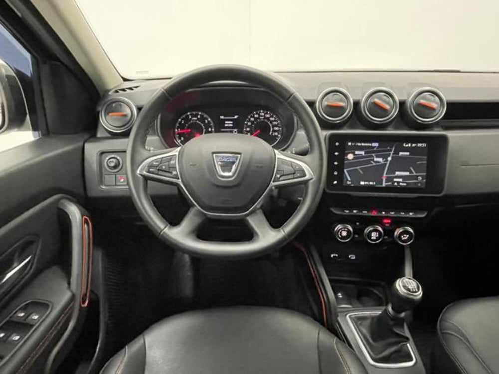 Dacia Duster usata a Como (10)