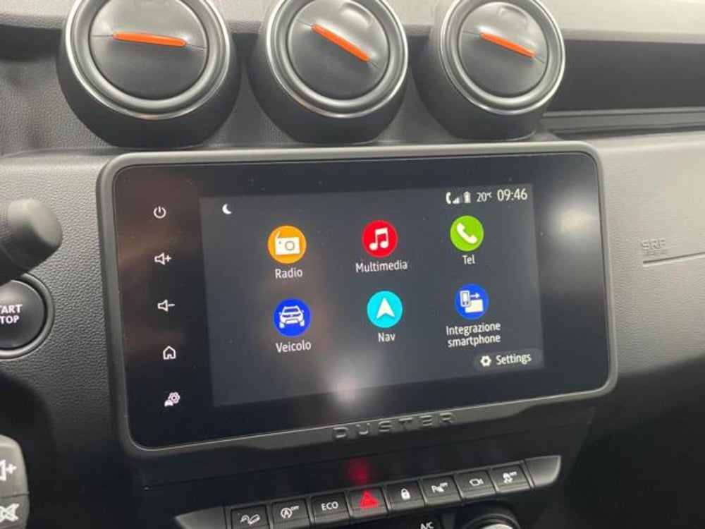 Dacia Duster usata a Como (14)