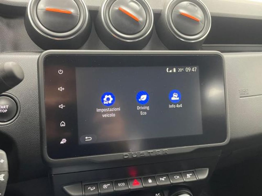 Dacia Duster usata a Como (15)