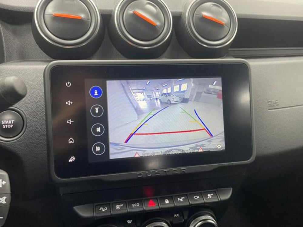 Dacia Duster usata a Como (17)