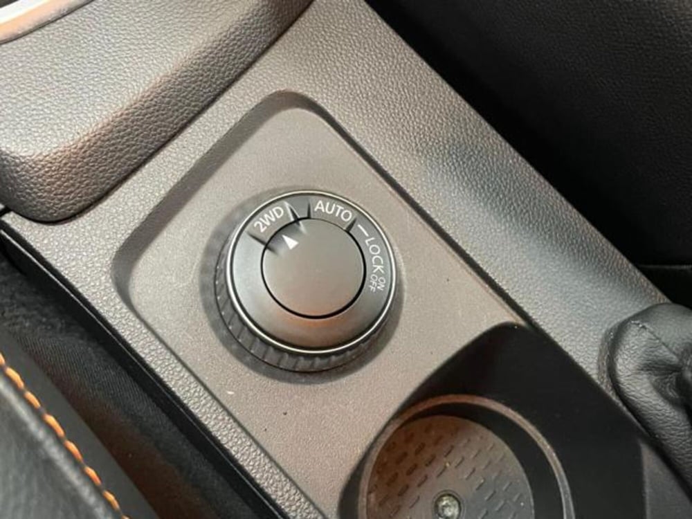 Dacia Duster usata a Como (19)
