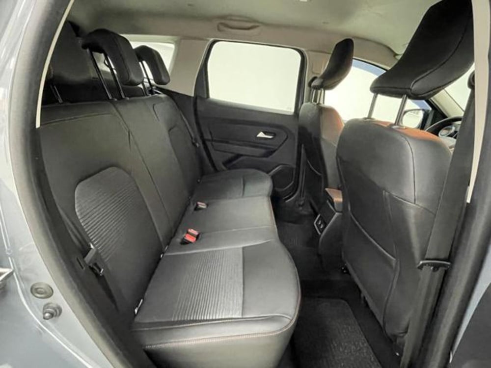 Dacia Duster usata a Como (5)