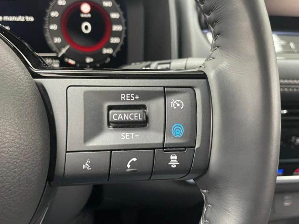 Nissan X-Trail usata a Como (11)