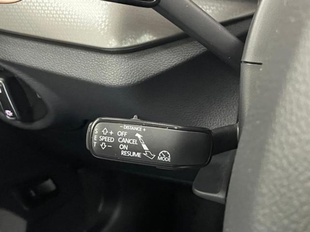 Skoda Kamiq usata a Como (12)