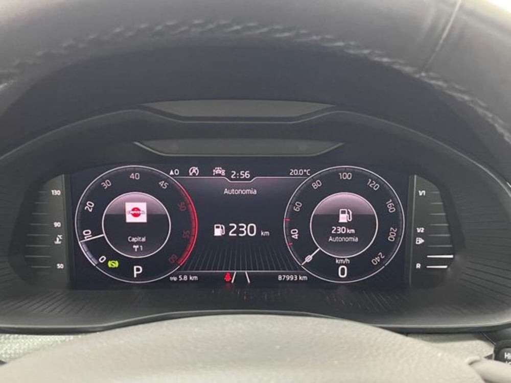Skoda Kamiq usata a Como (13)