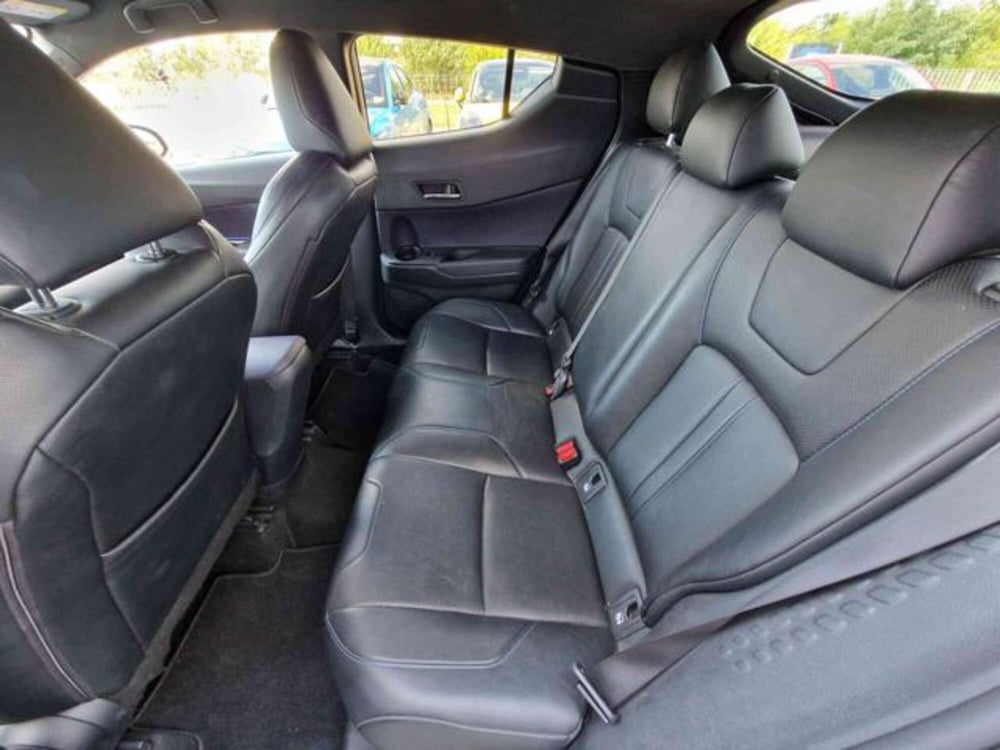 Toyota Toyota C-HR usata a Bologna (14)