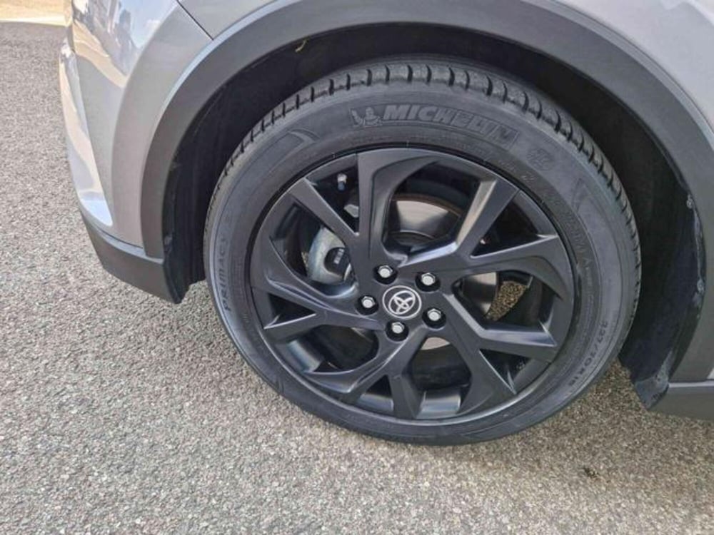 Toyota Toyota C-HR usata a Bologna (17)