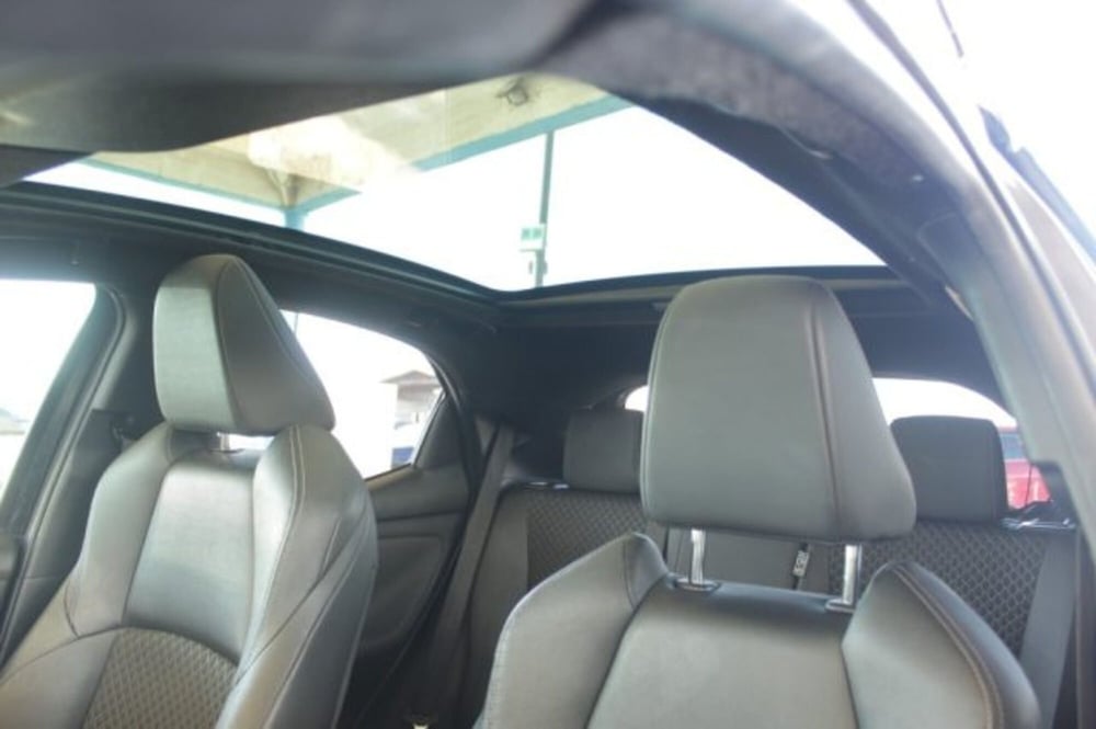 Toyota Yaris Cross usata a Roma (16)