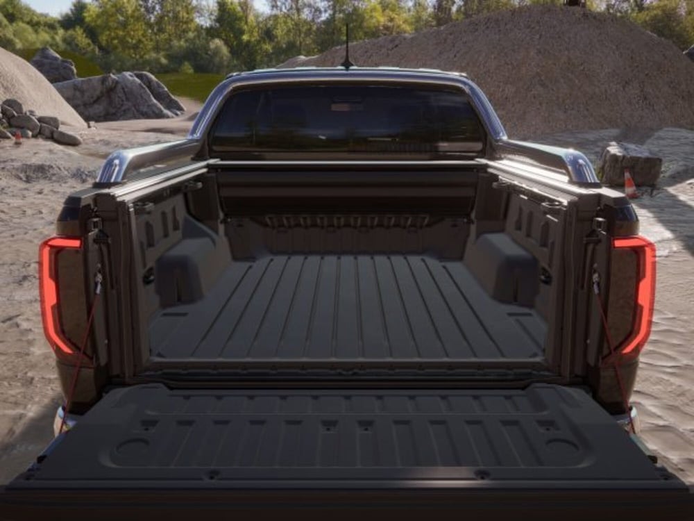 Volkswagen Amarok nuova a Vicenza (14)