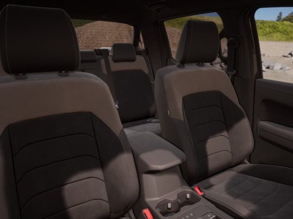 Volkswagen Amarok nuova a Vicenza (9)