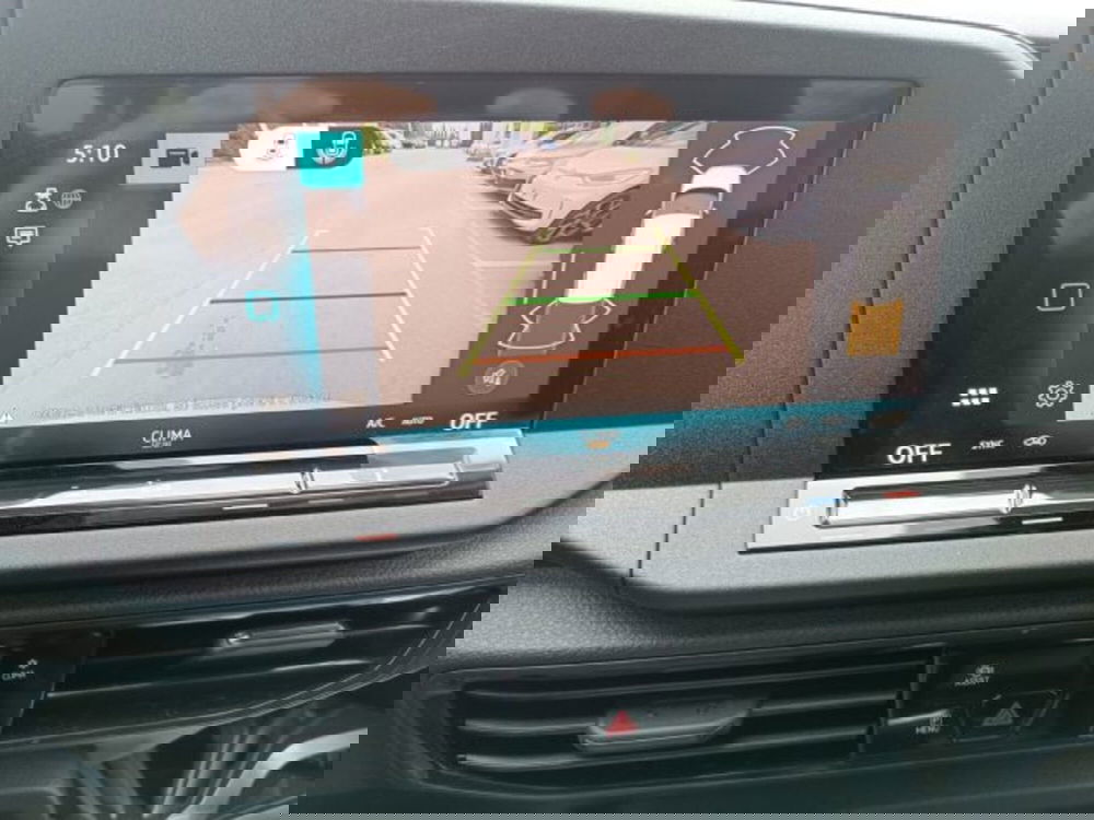 Volkswagen Veicoli Commerciali Caddy nuova a Vicenza (12)