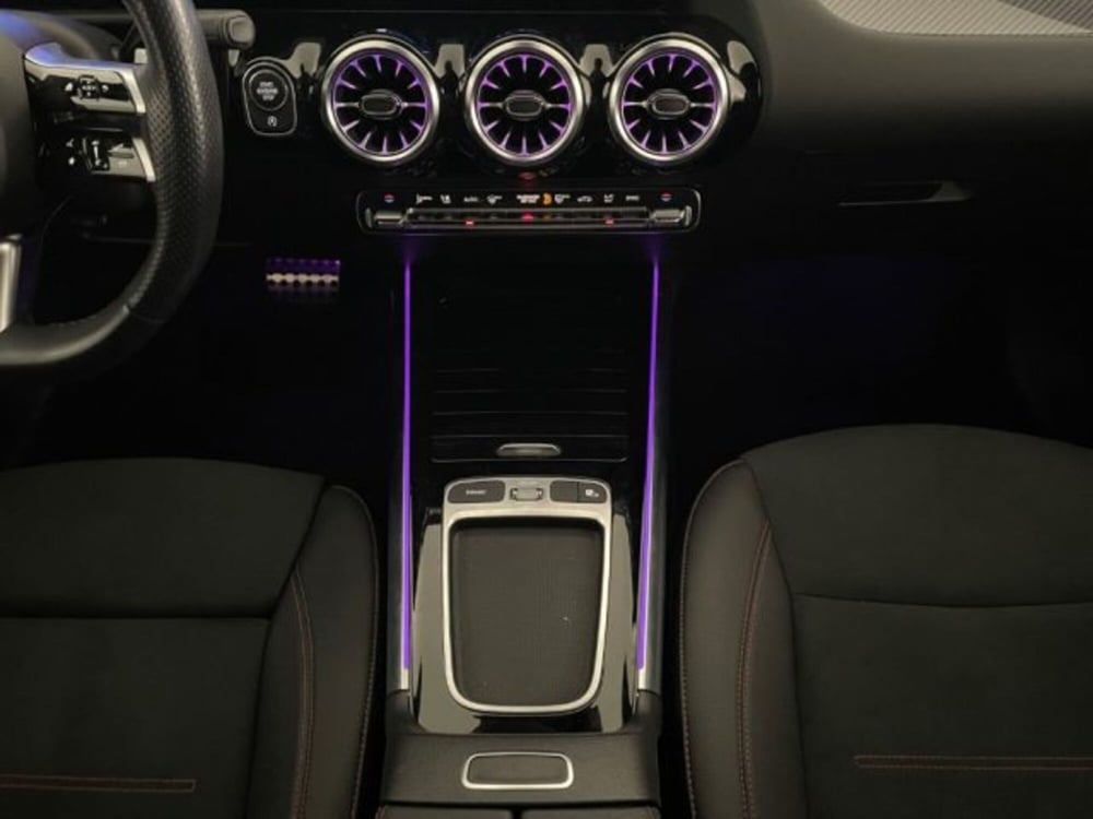 Mercedes-Benz GLA SUV usata a Modena (9)