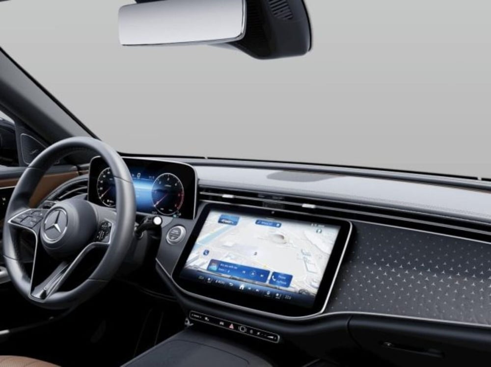 Mercedes-Benz Classe E Station Wagon nuova a Verona (8)