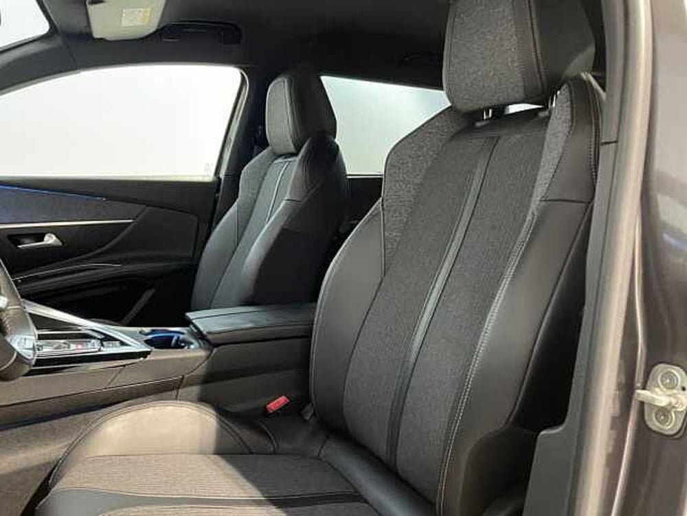 Peugeot 5008 usata a Ravenna (18)