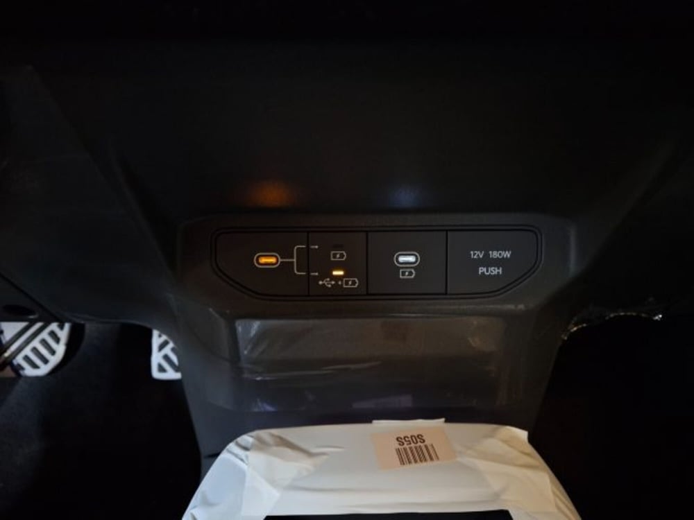 Kia EV3 usata a Vicenza (13)