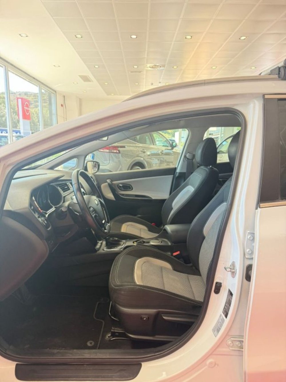 Kia cee'd Sport Wagon usata a Sassari (7)
