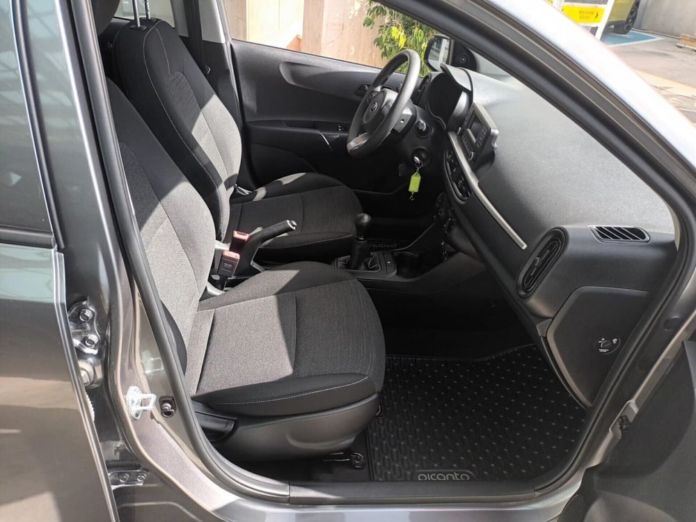Kia Picanto usata a Bari (13)
