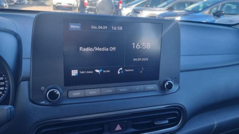 Hyundai Kona usata a Savona (8)