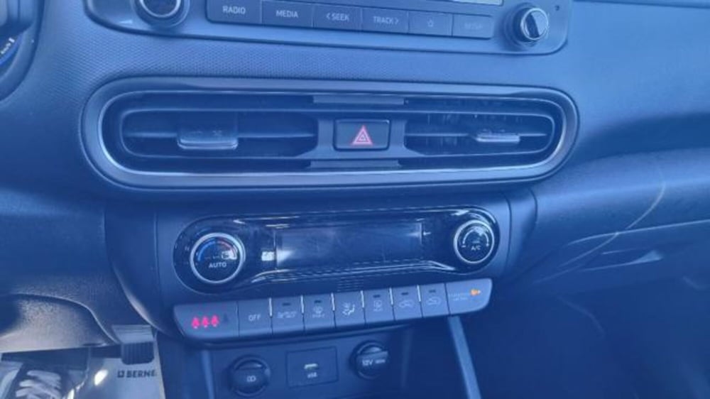 Hyundai Kona usata a Savona (9)