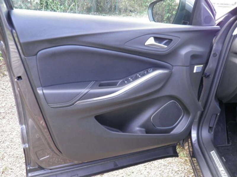 Opel Grandland X usata a Firenze (11)