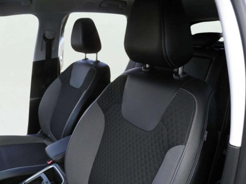 Opel Grandland X usata a Firenze (13)