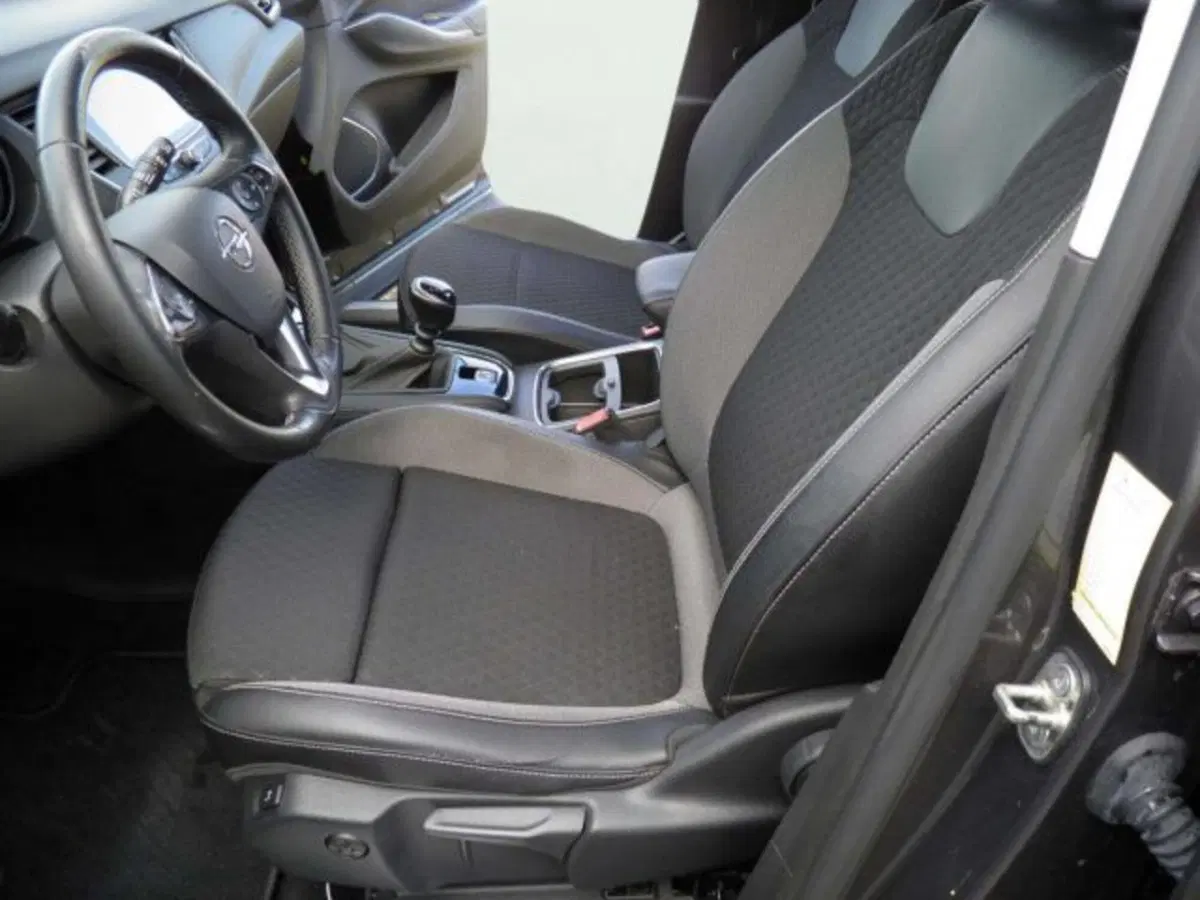 Opel Grandland X usata a Firenze (14)