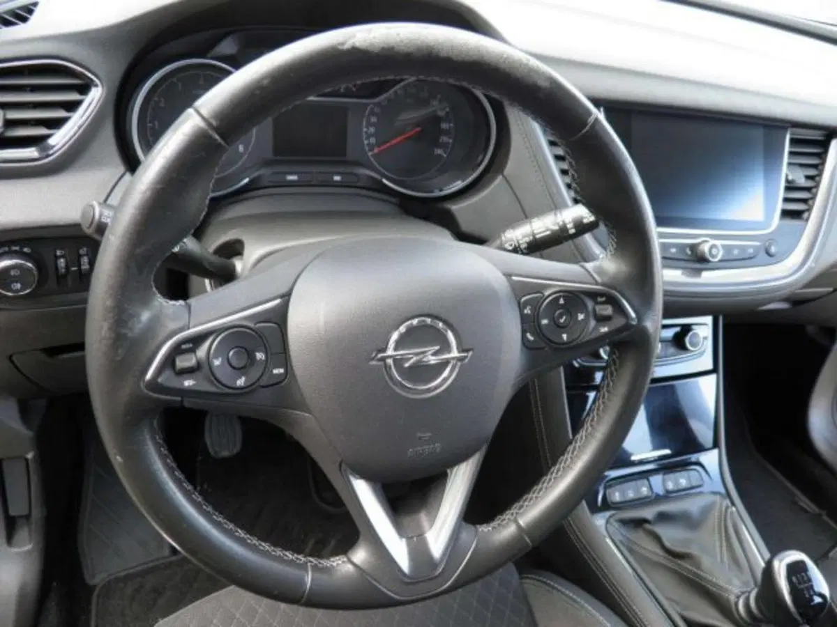 Opel Grandland X usata a Firenze (18)