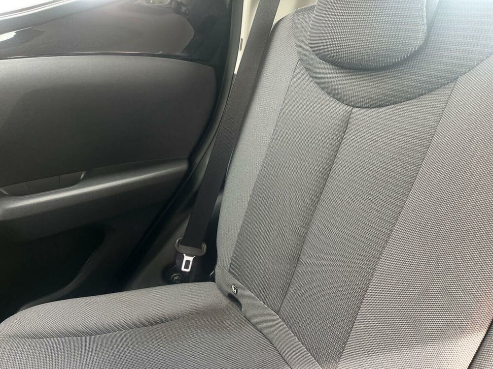 Toyota Aygo usata a Lecco (14)