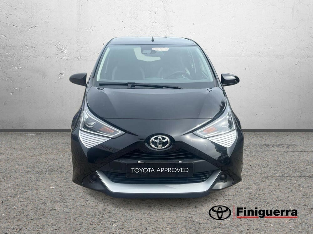 Toyota Aygo usata a Lecco (8)