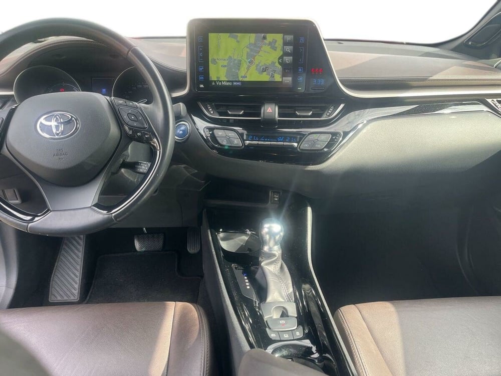 Toyota Toyota C-HR usata a Lecco (16)