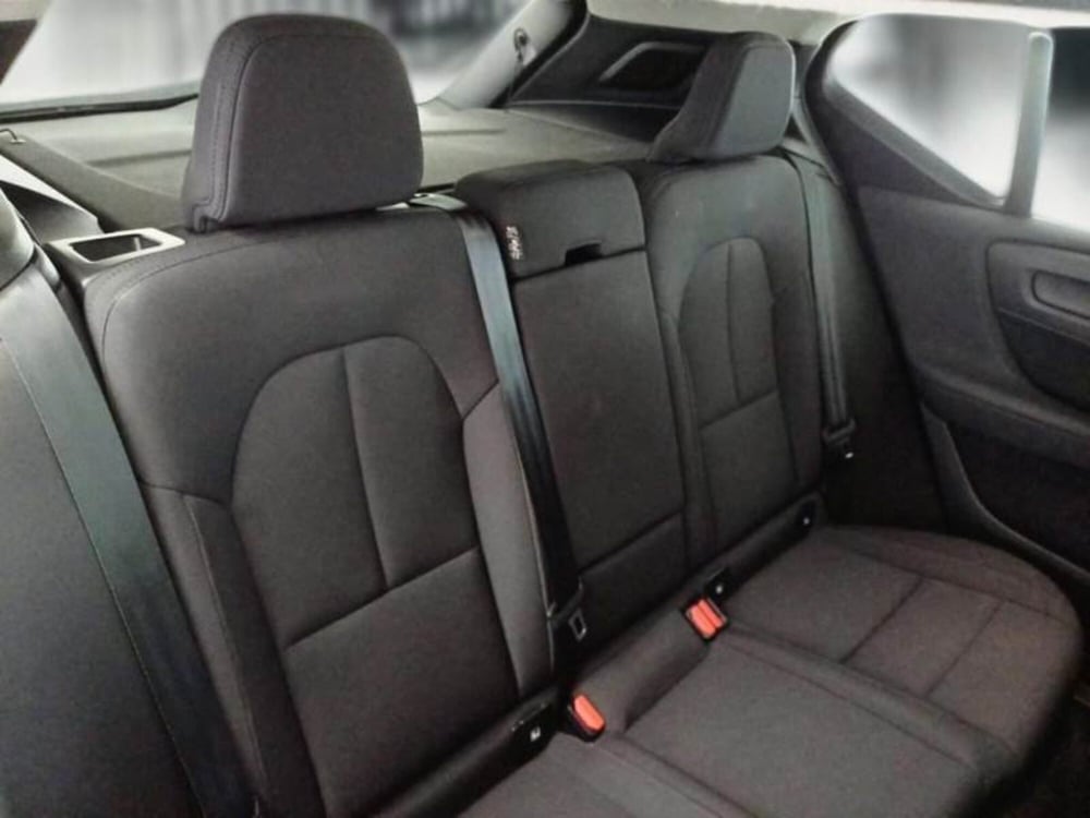 Volvo XC40 usata a Salerno (15)