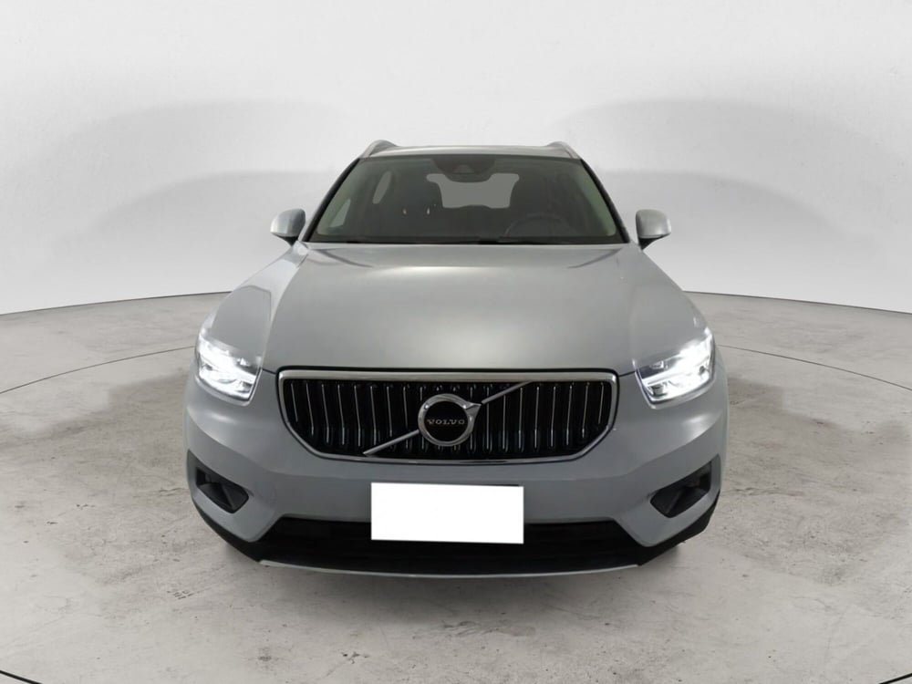Volvo XC40 usata a Salerno (2)