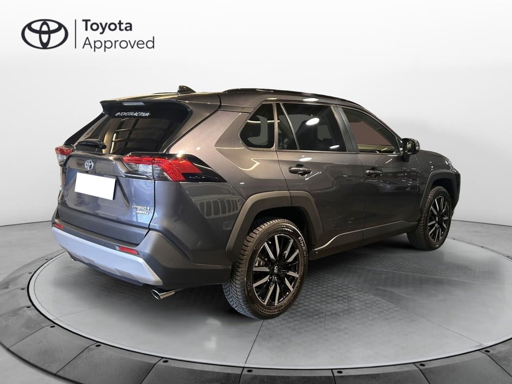 Toyota Rav4 usata a Brescia (3)