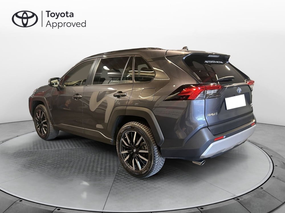 Toyota Rav4 usata a Brescia (4)