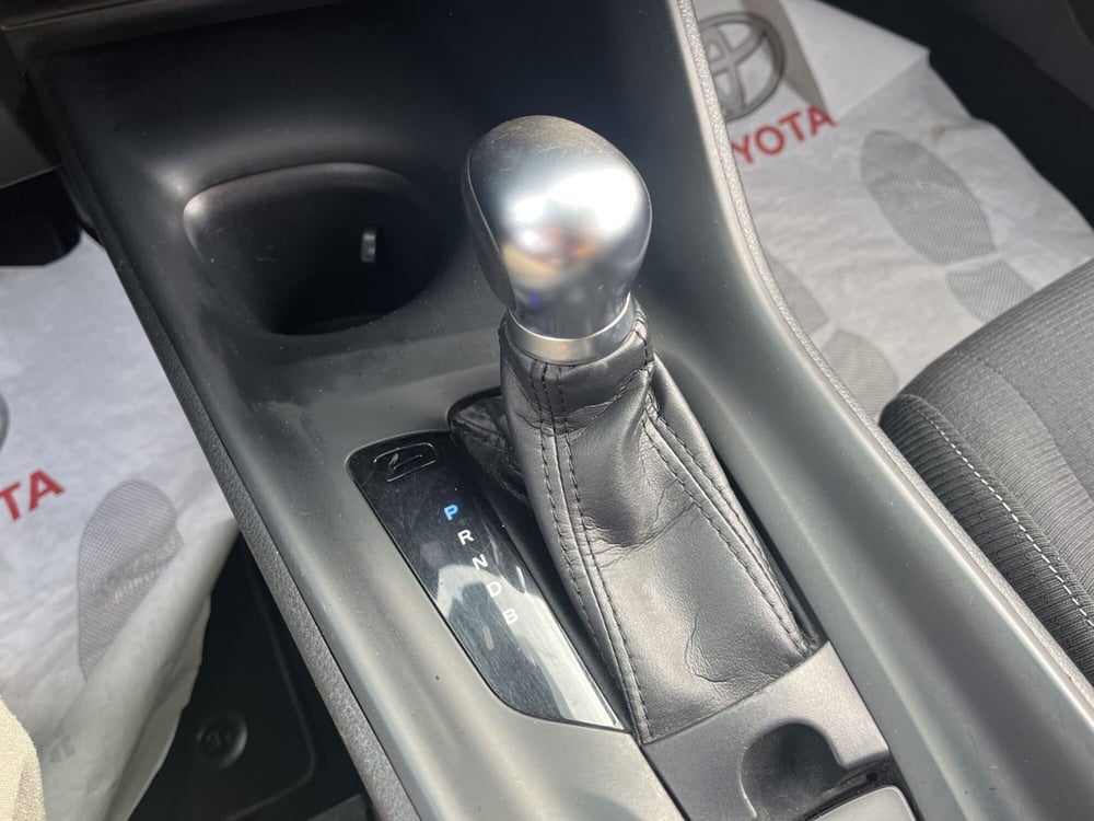 Toyota Toyota C-HR usata a Ragusa (15)