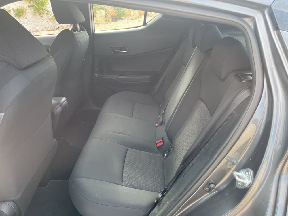 Toyota Toyota C-HR usata a Ragusa (7)